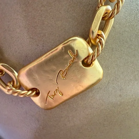 Tory Burch Signature Gold Necklace - Picture 6 of 7